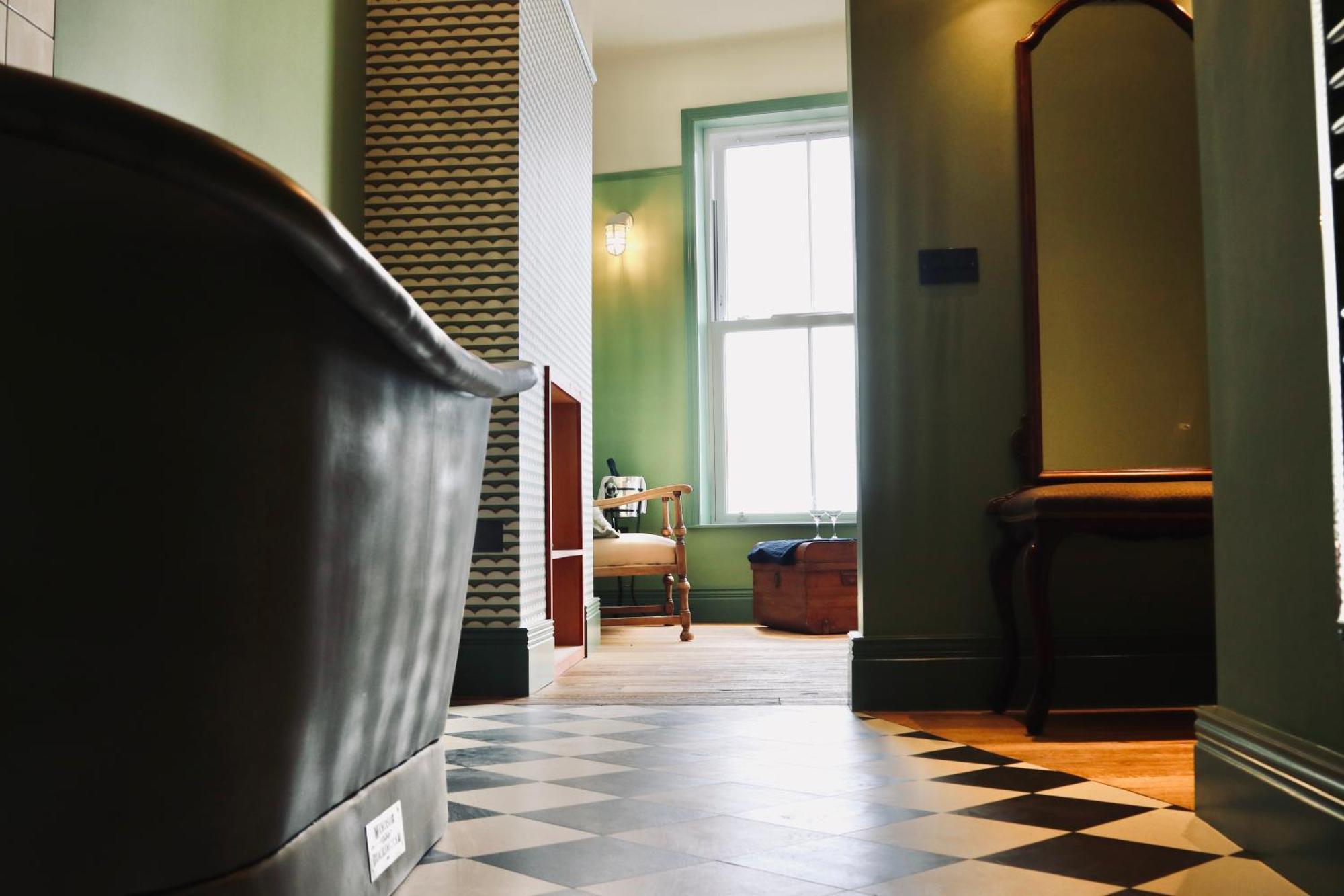 The London & Paris Hotel فولكستون المظهر الخارجي الصورة